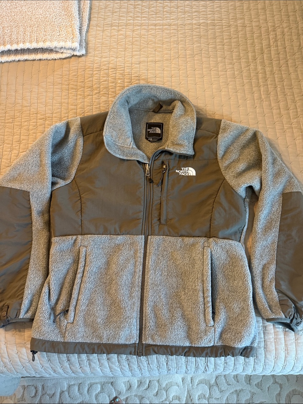 The North Face Women's Light tan Teddy Fleece Jacket with Olive Panels